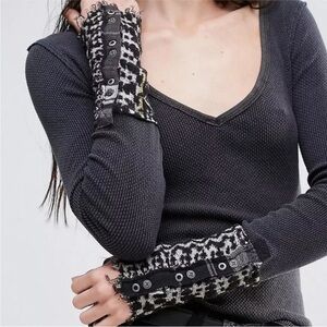 FP WTF Art School Cuff Thermal